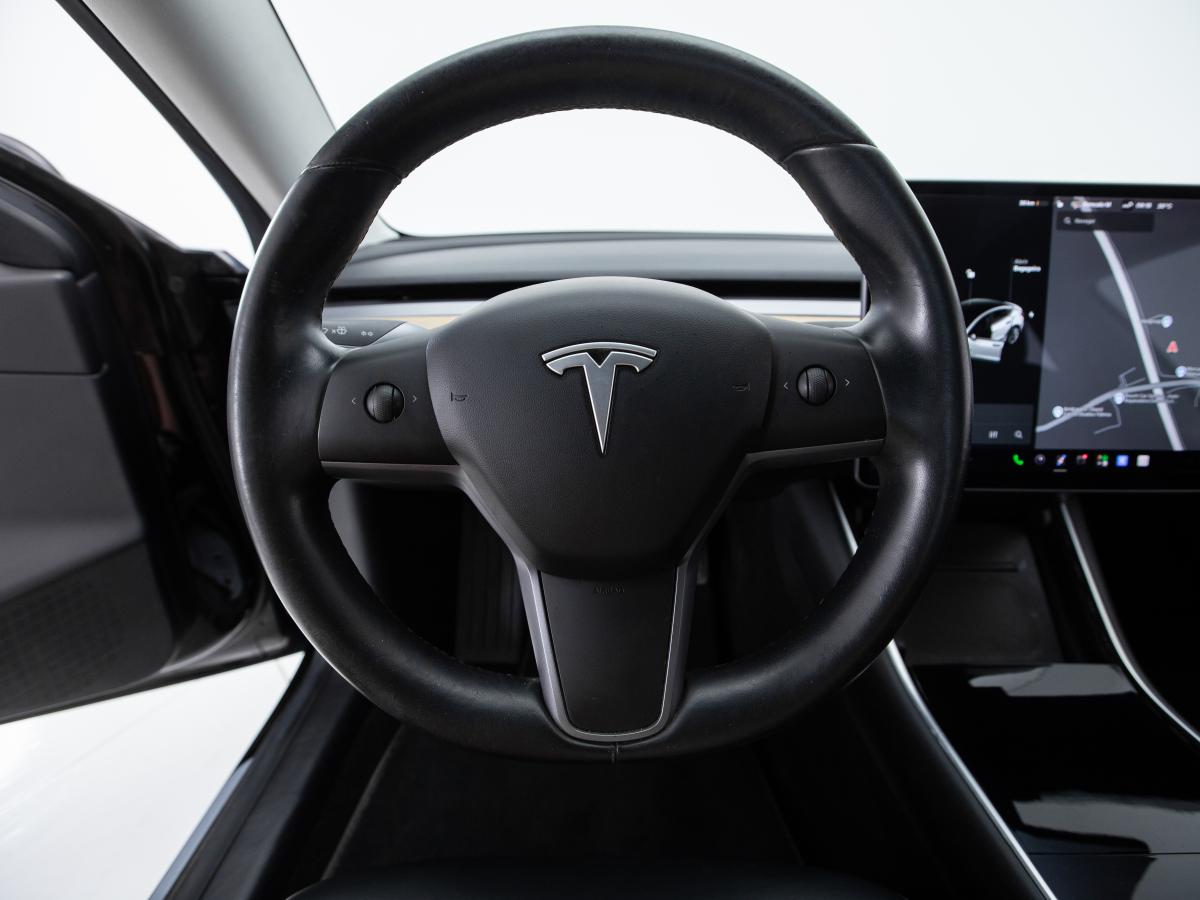 tesla-model-3-2019-eletrico-0cc