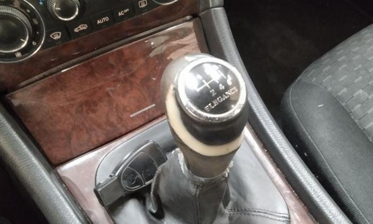 mercedes-benz-classe-c-2005-diesel-2148cc