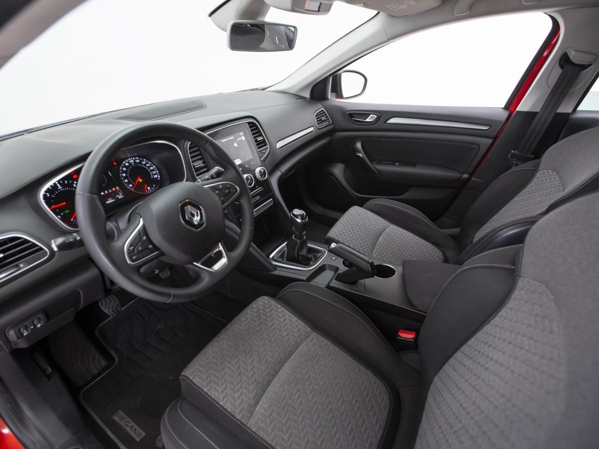 renault-megane-sport-tourer-2023-diesel-1461cc