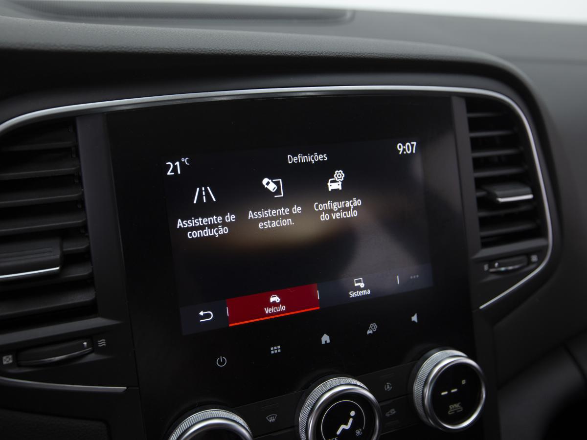 renault-megane-sport-tourer-2023-diesel-1461cc