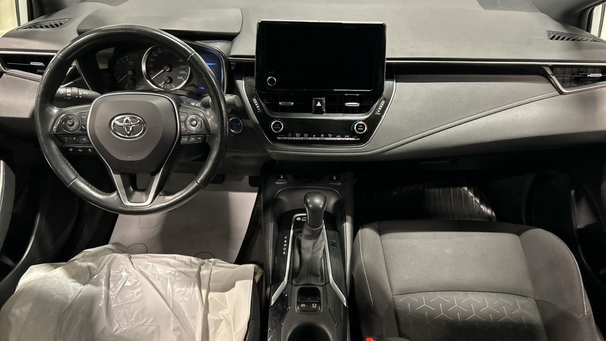 toyota-corolla-sw-2022-hibrido-a-gasolina-1798cc