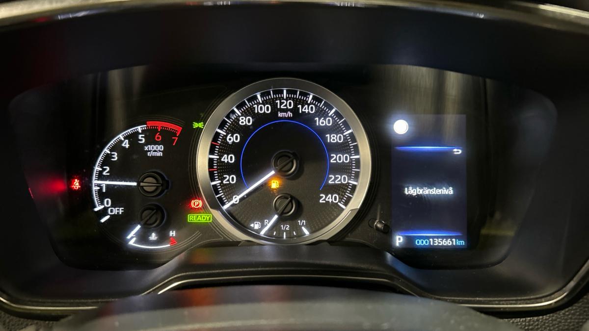 toyota-corolla-sw-2022-hibrido-a-gasolina-1798cc