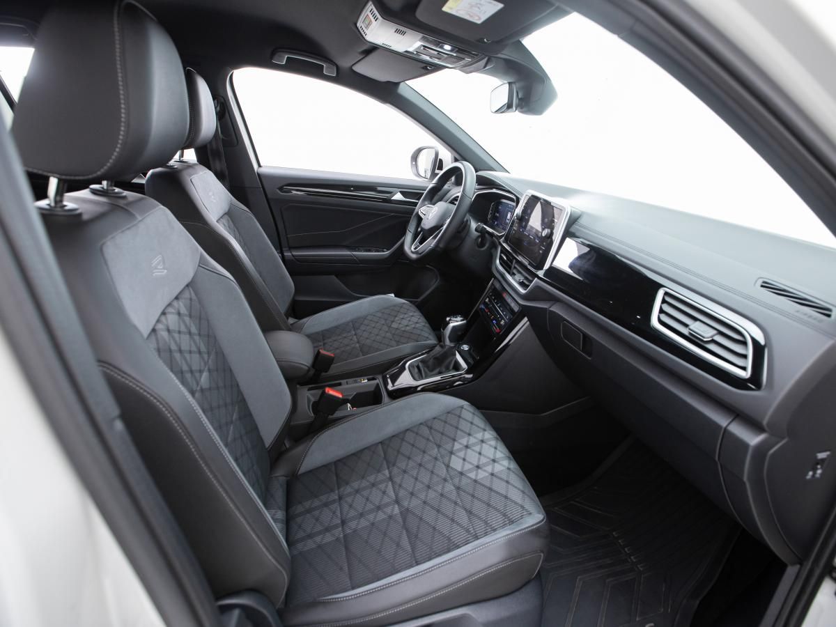 volkswagen-t-roc-2023-gasolina-1498cc