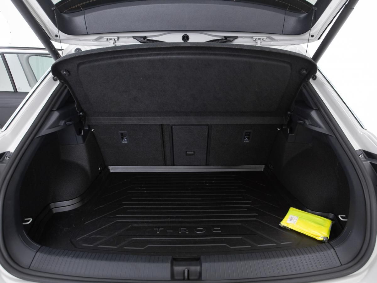 volkswagen-t-roc-2023-gasolina-1498cc