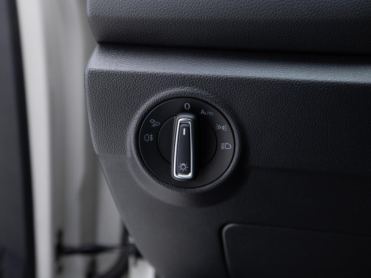 volkswagen-t-roc-2023-gasolina-1498cc