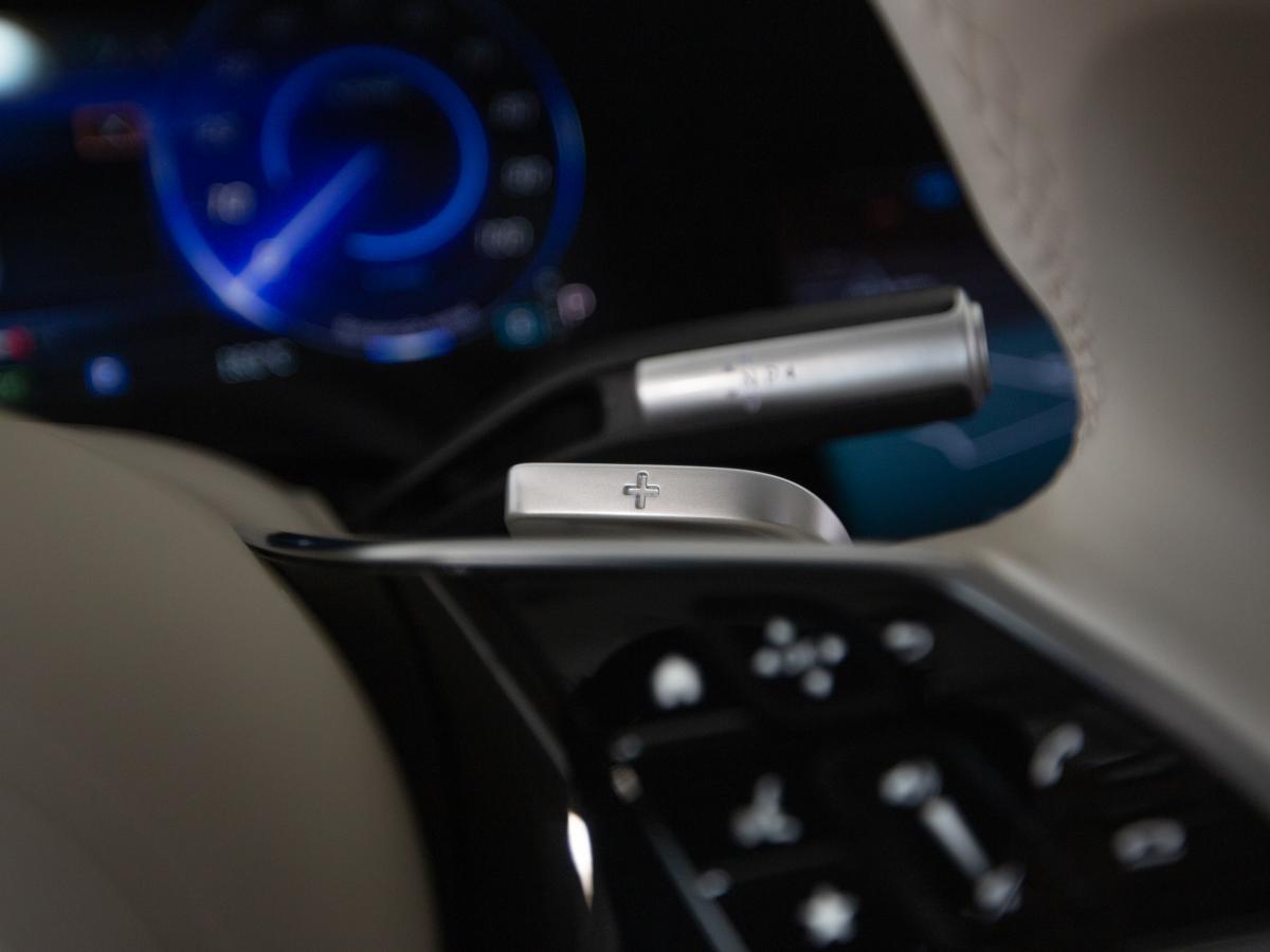 mercedes-benz-eqs-2023-eletrico-0cc