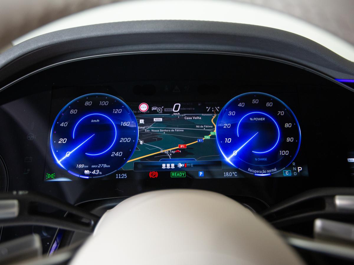 mercedes-benz-eqs-2023-eletrico-0cc