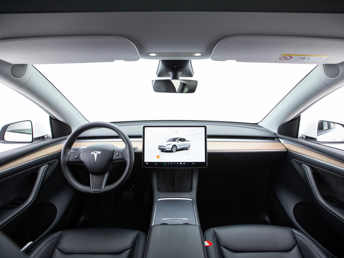 tesla-model-y-2023-eletrico-0cc