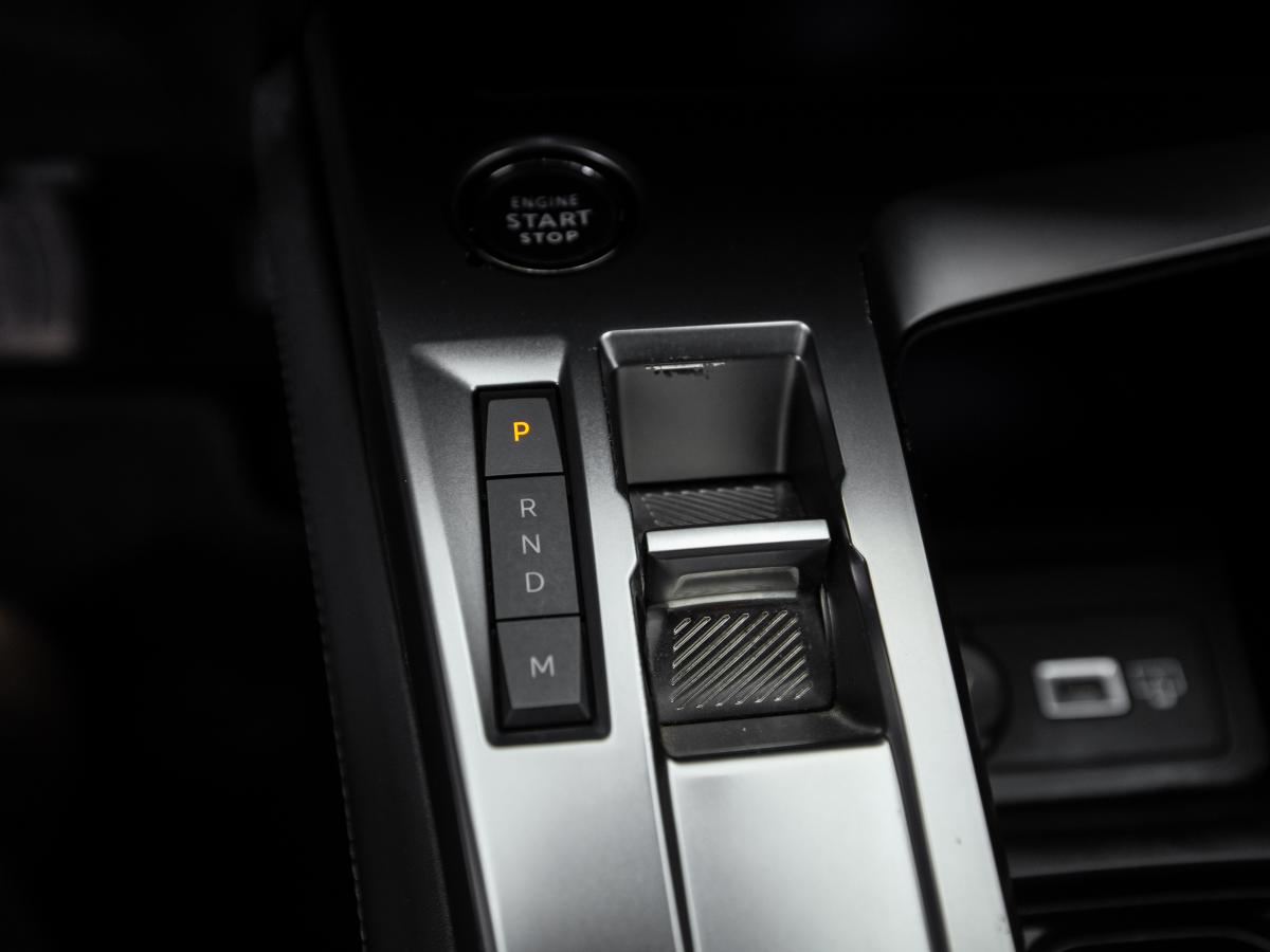 peugeot-308-2022-diesel-1499cc