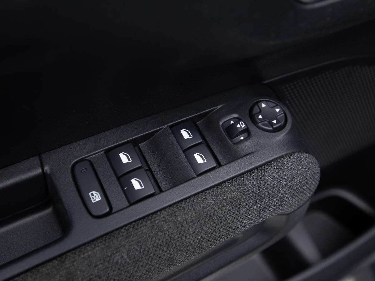 citroen-c3-aircross-2020-gasolina-1199cc