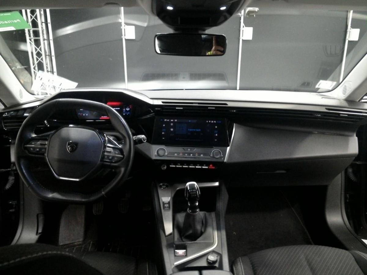 peugeot-308-sw-2022-diesel-1499cc