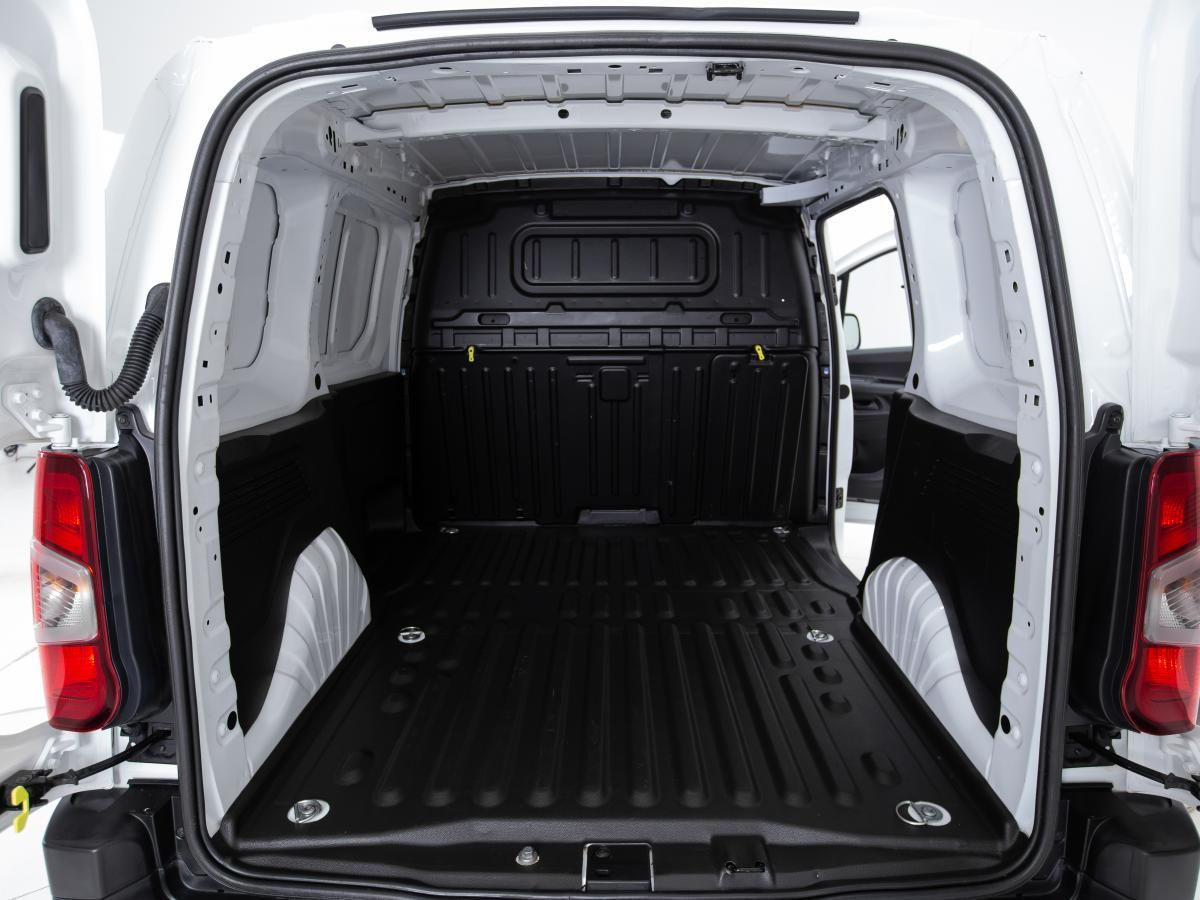 citroen-berlingo-2021-diesel-1499cc