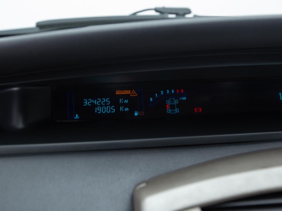 renault-grand-scenic-2006-diesel-1461cc