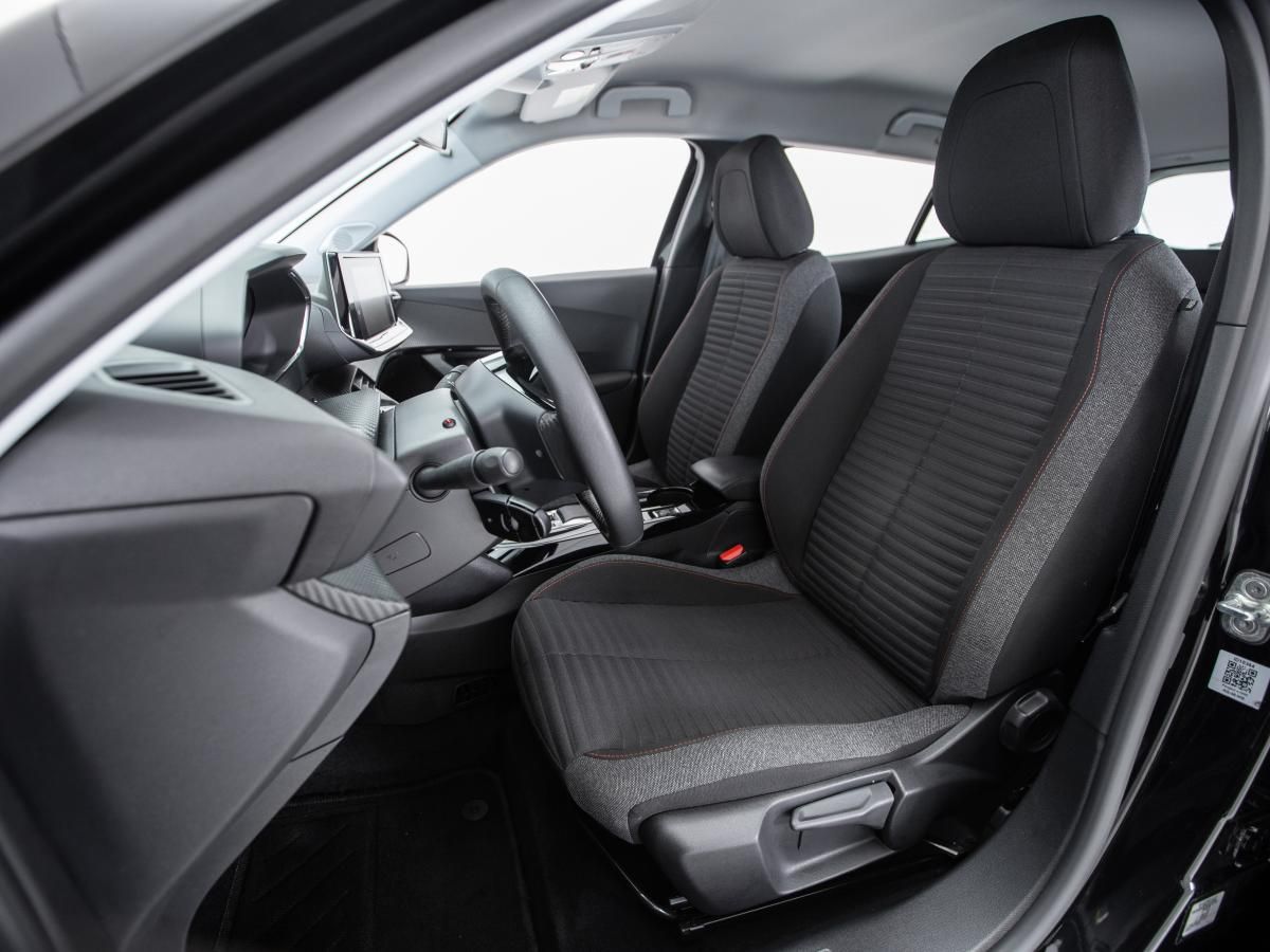 peugeot-e-2008-2022-eletrico-0cc