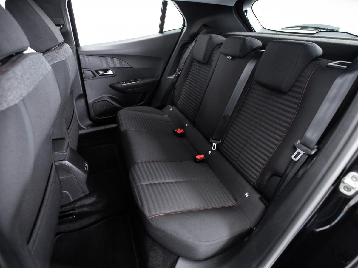 peugeot-e-2008-2022-eletrico-0cc