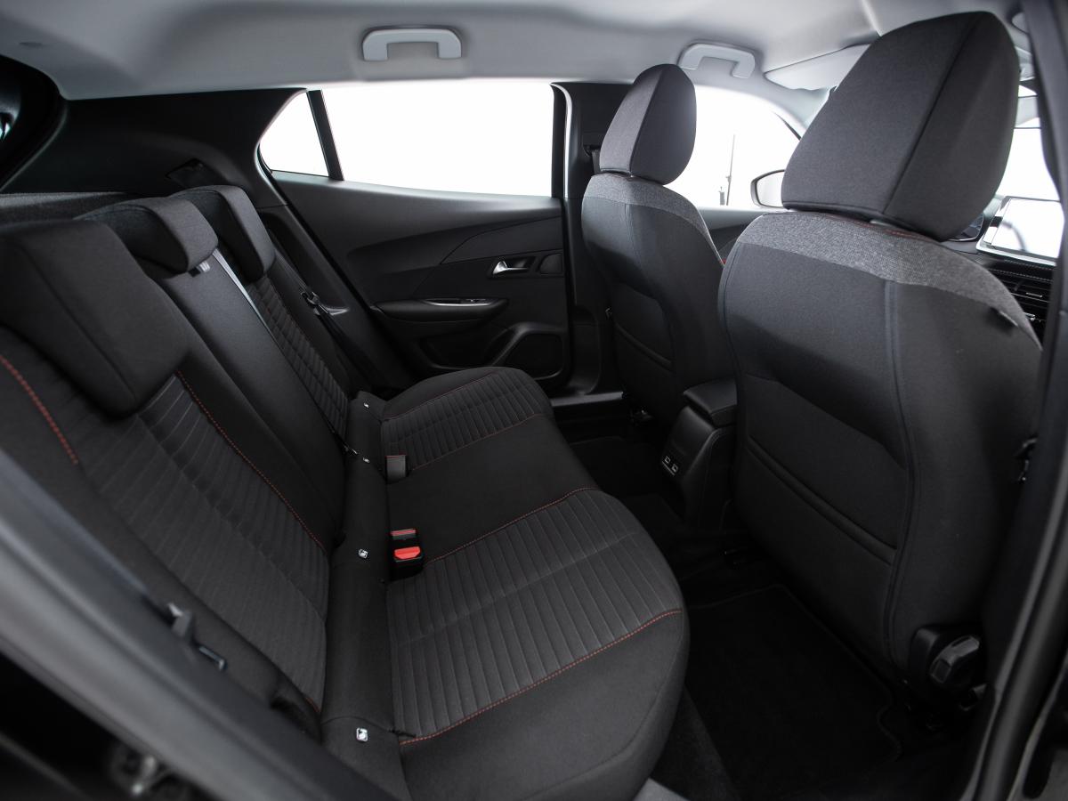 peugeot-e-2008-2022-eletrico-0cc