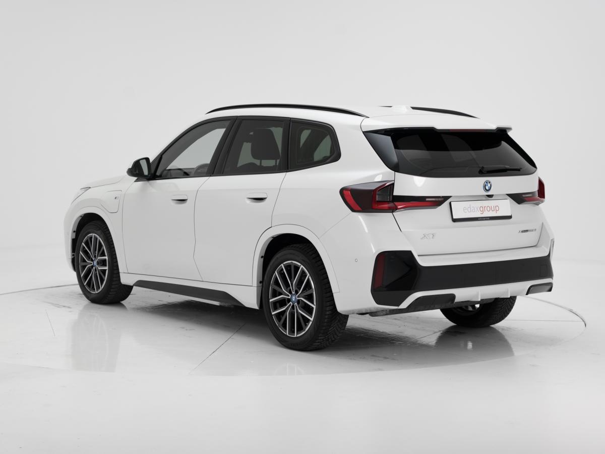 bmw-x1-2024-hibrido-a-gasolina-1499cc
