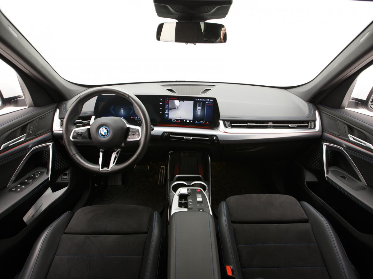 bmw-x1-2024-hibrido-a-gasolina-1499cc