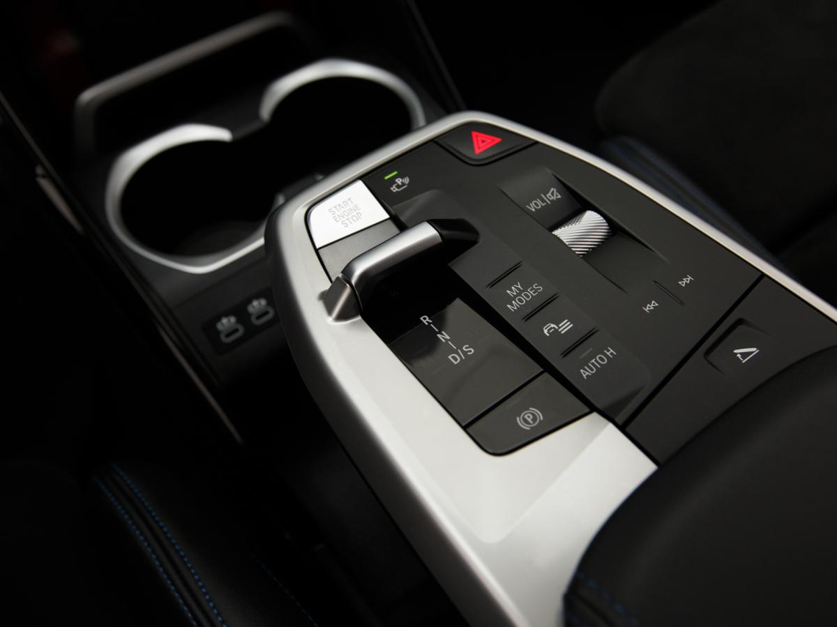 bmw-x1-2024-hibrido-a-gasolina-1499cc