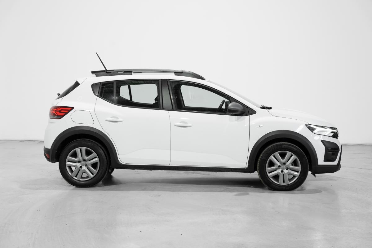 dacia-sandero-2023-gpl-999cc