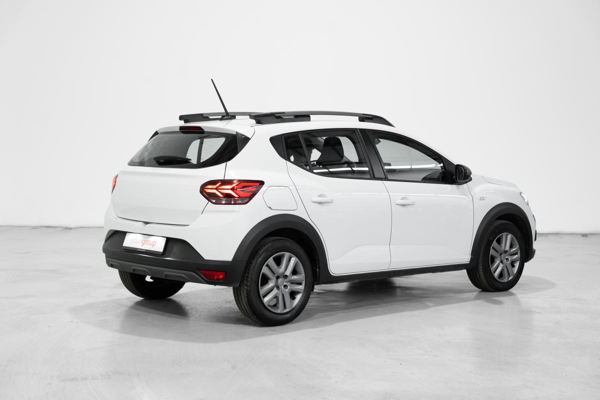 dacia-sandero-2023-gpl-999cc