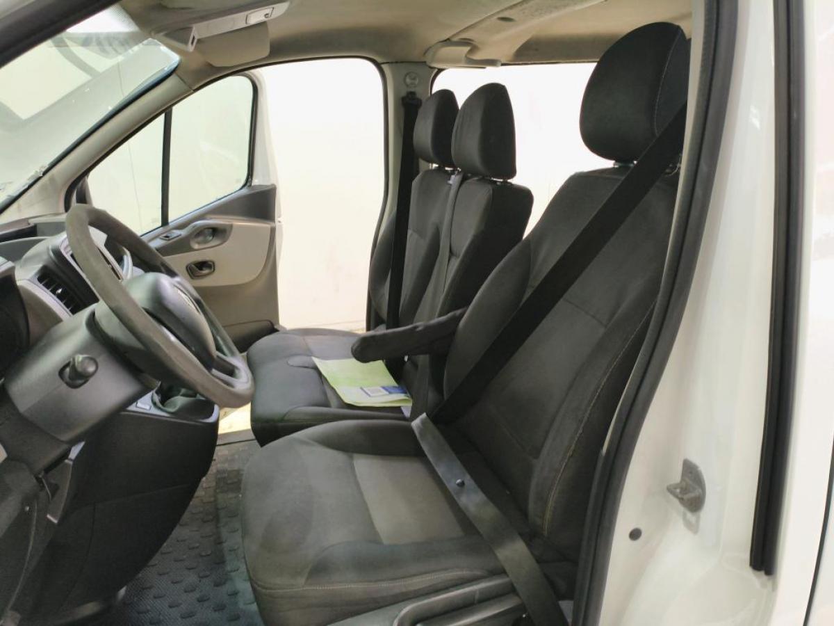 renault-trafic-2017-diesel-1598cc