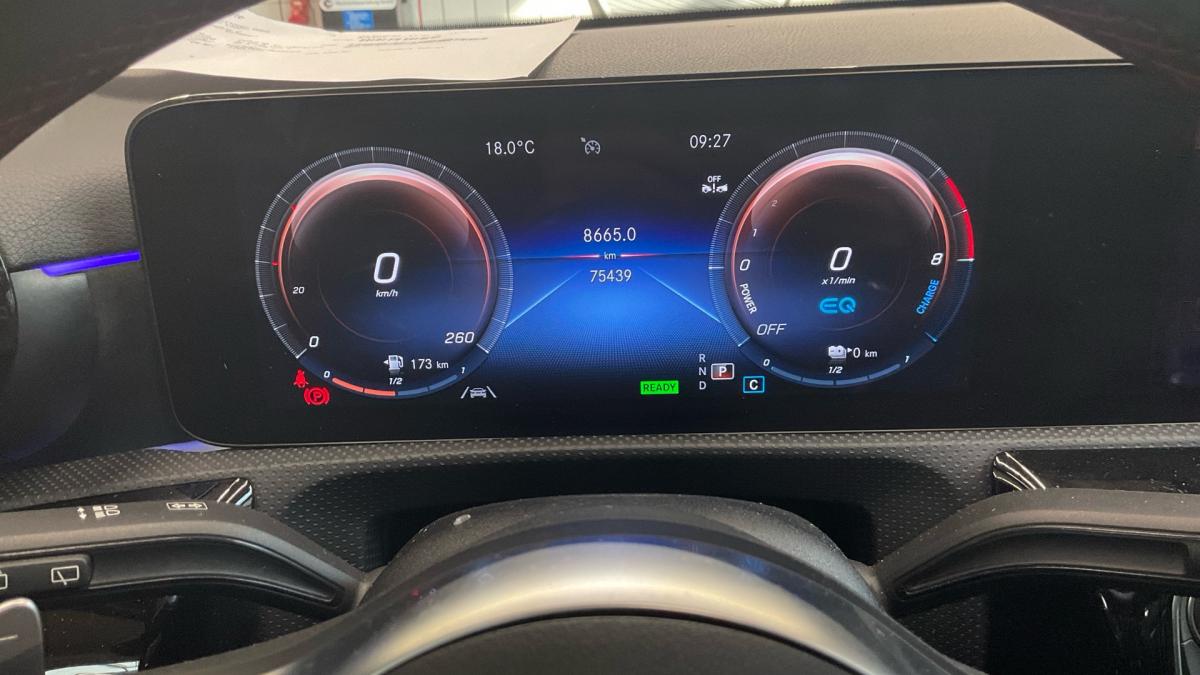 mercedes-benz-classe-a-2022-hibrido-a-gasolina-1332cc