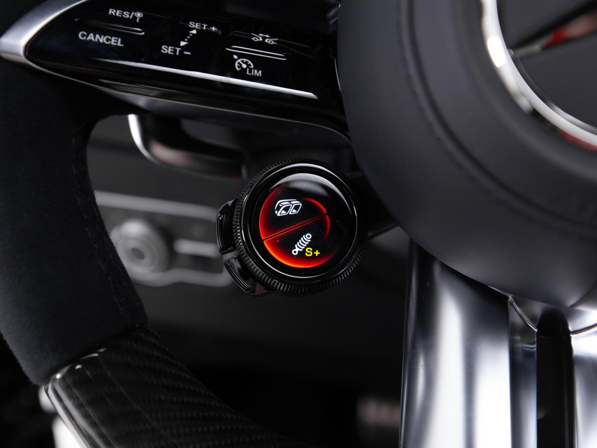 mercedes-benz-classe-g-2026-gasolina-3982cc