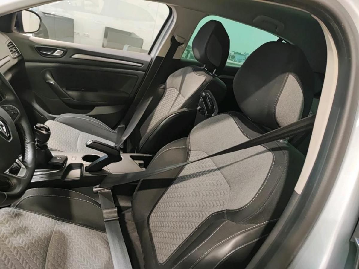 renault-megane-2022-diesel-1461cc
