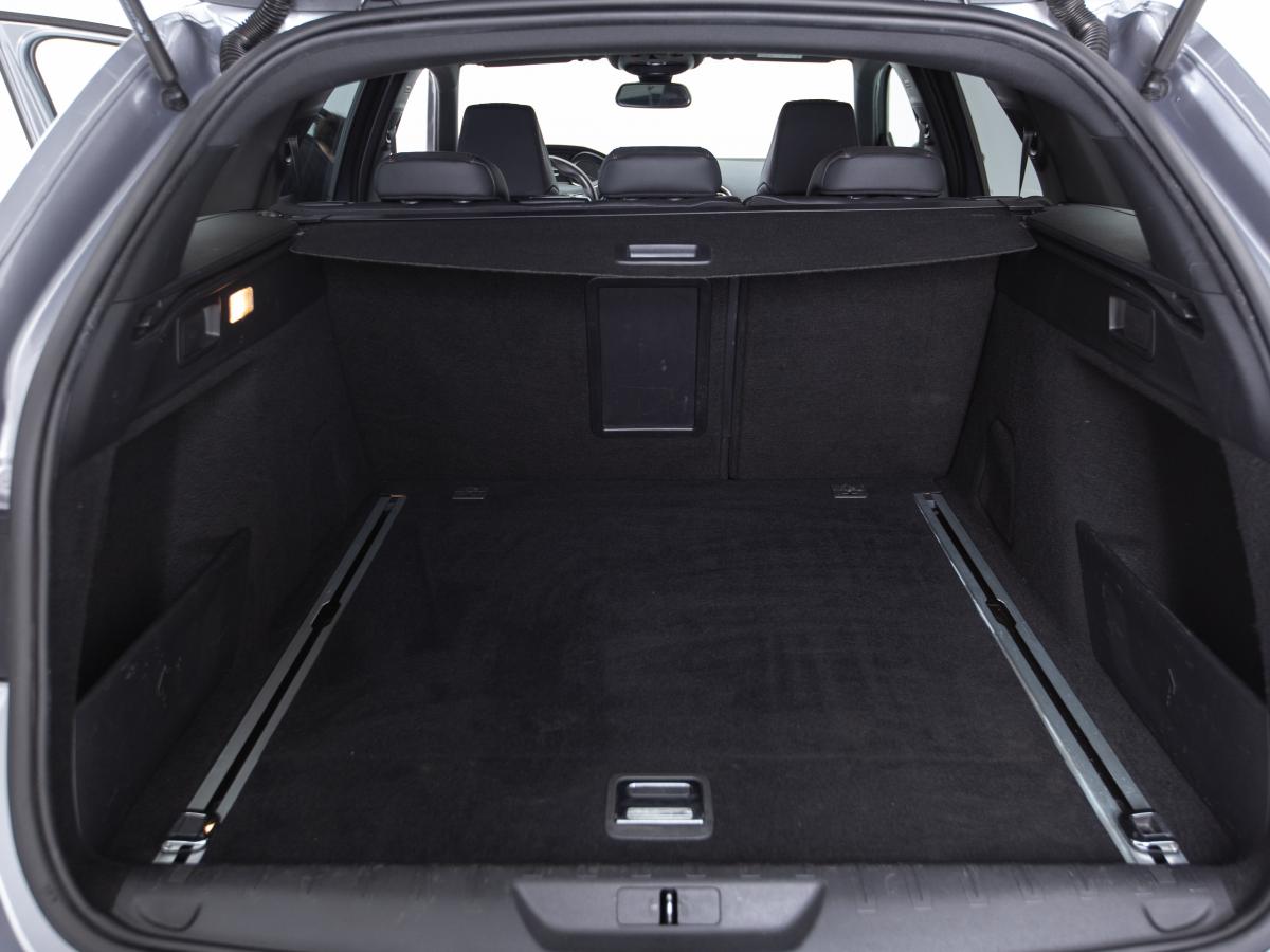 peugeot-308-sw-2019-diesel-1499cc
