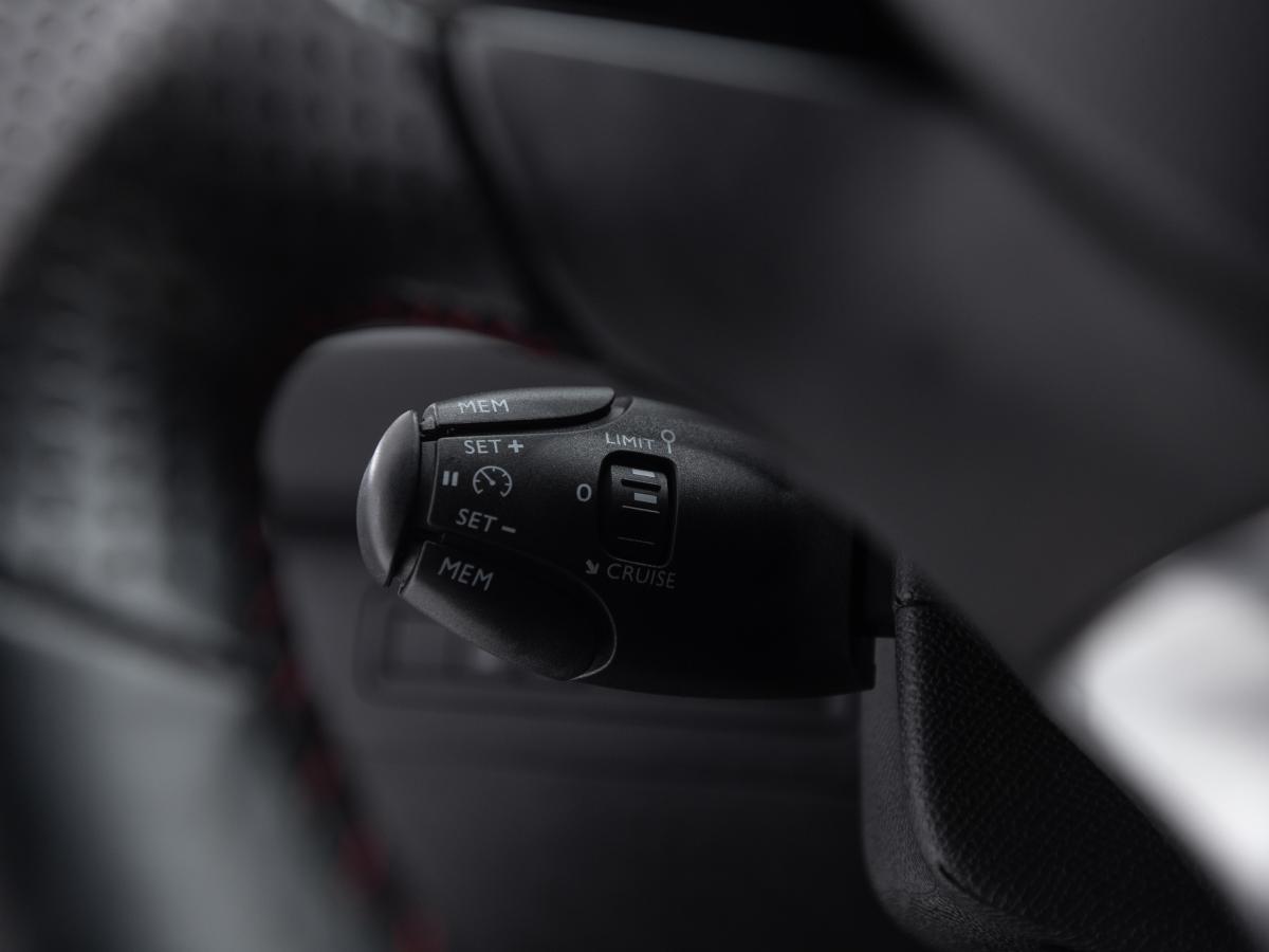 peugeot-308-sw-2019-diesel-1499cc