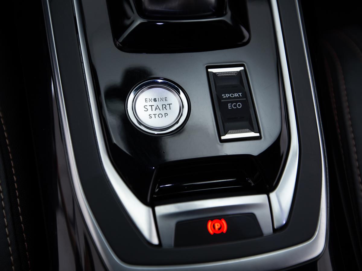 peugeot-308-sw-2019-diesel-1499cc