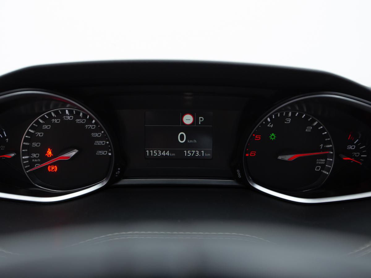 peugeot-308-sw-2019-diesel-1499cc