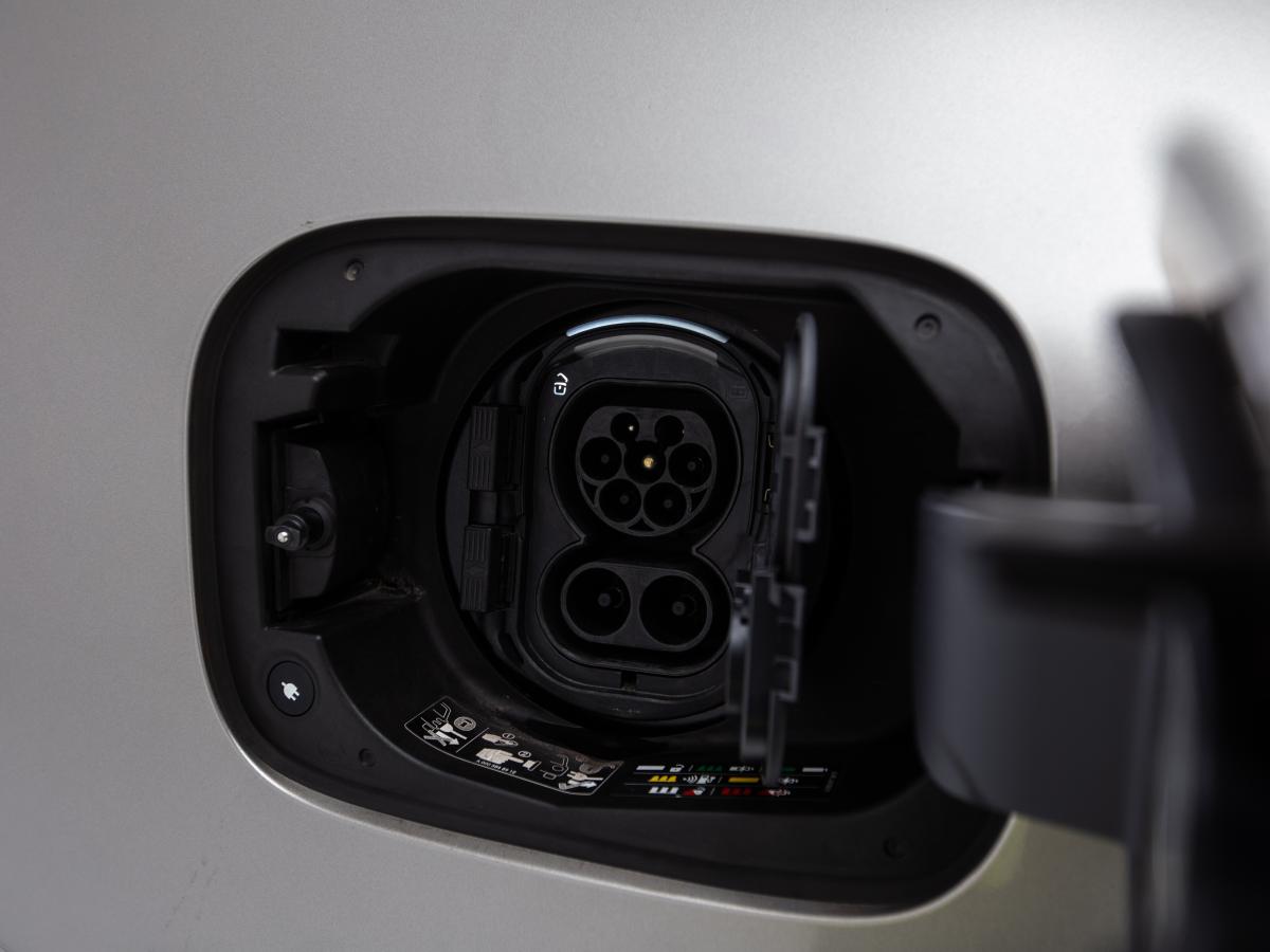 mercedes-benz-eqc-2023-eletrico-0cc