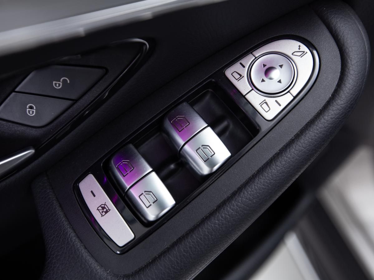 mercedes-benz-eqc-2023-eletrico-0cc