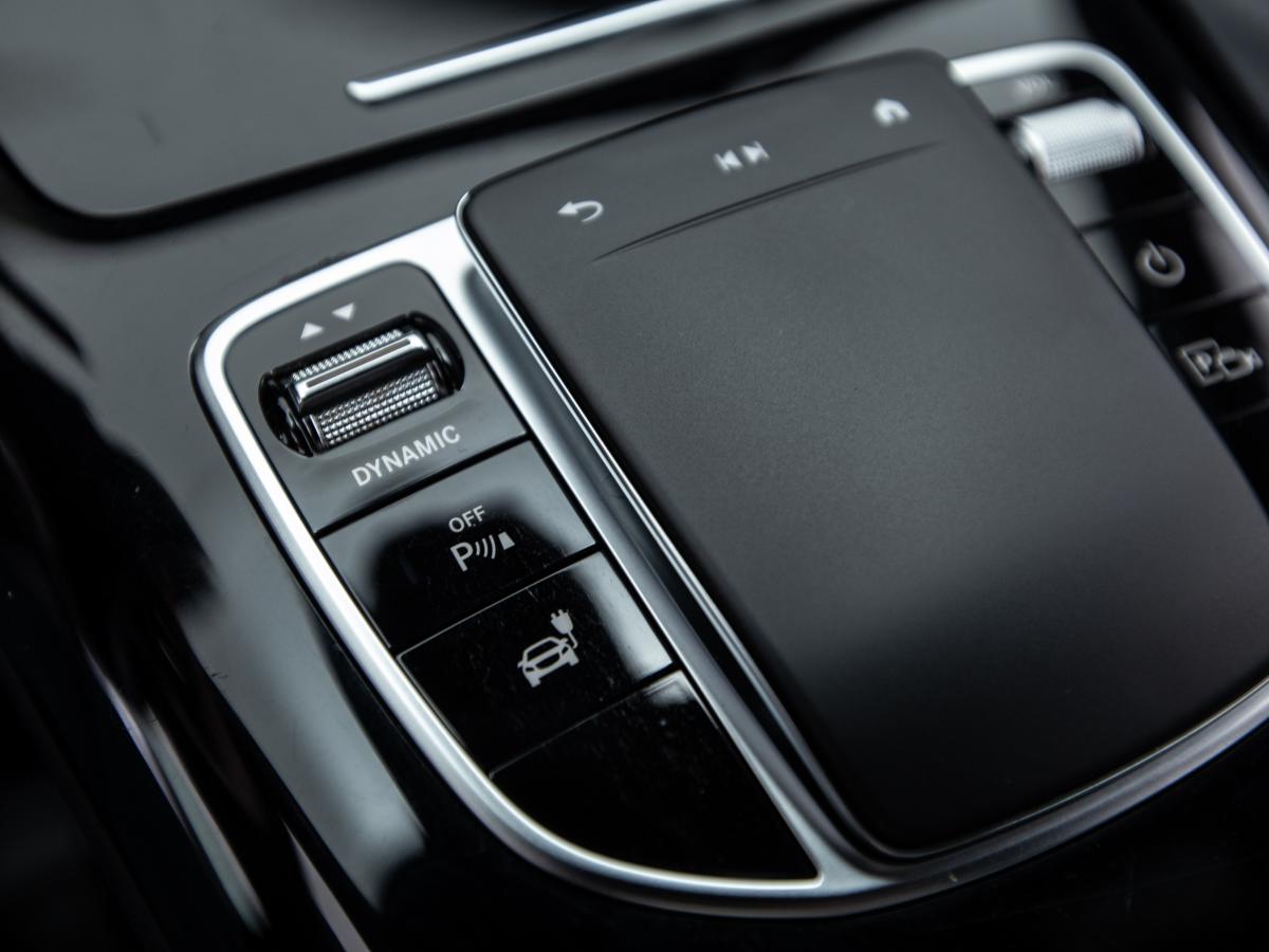 mercedes-benz-eqc-2023-eletrico-0cc