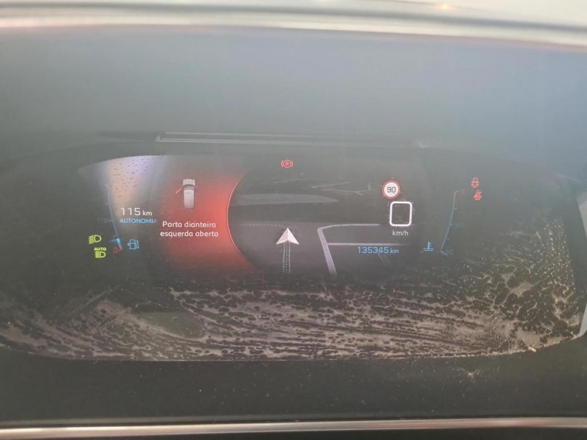 peugeot-208-2022-diesel-1499cc