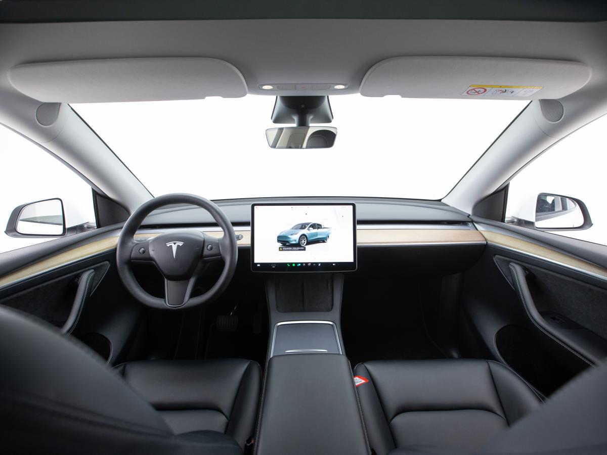 tesla-model-y-2021-eletrico-0cc