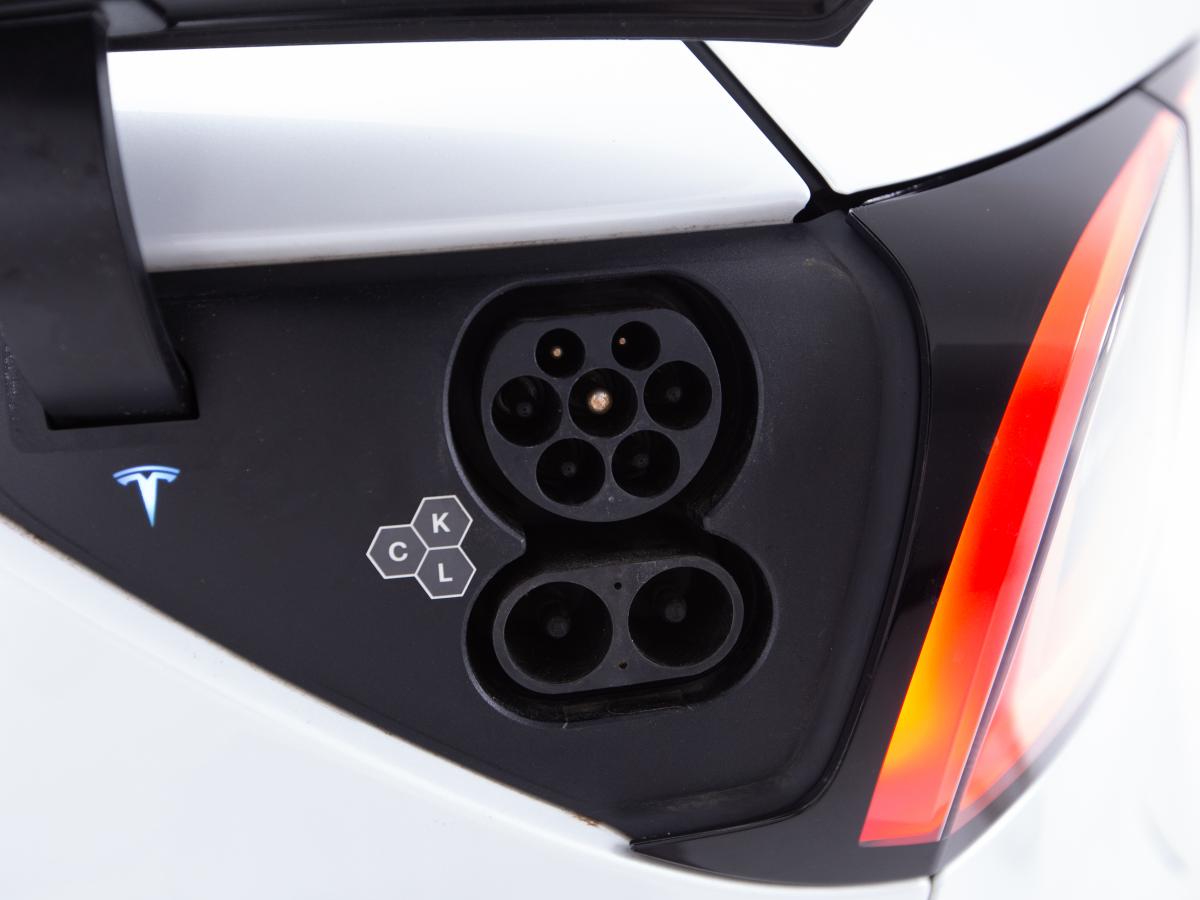 tesla-model-y-2021-eletrico-0cc