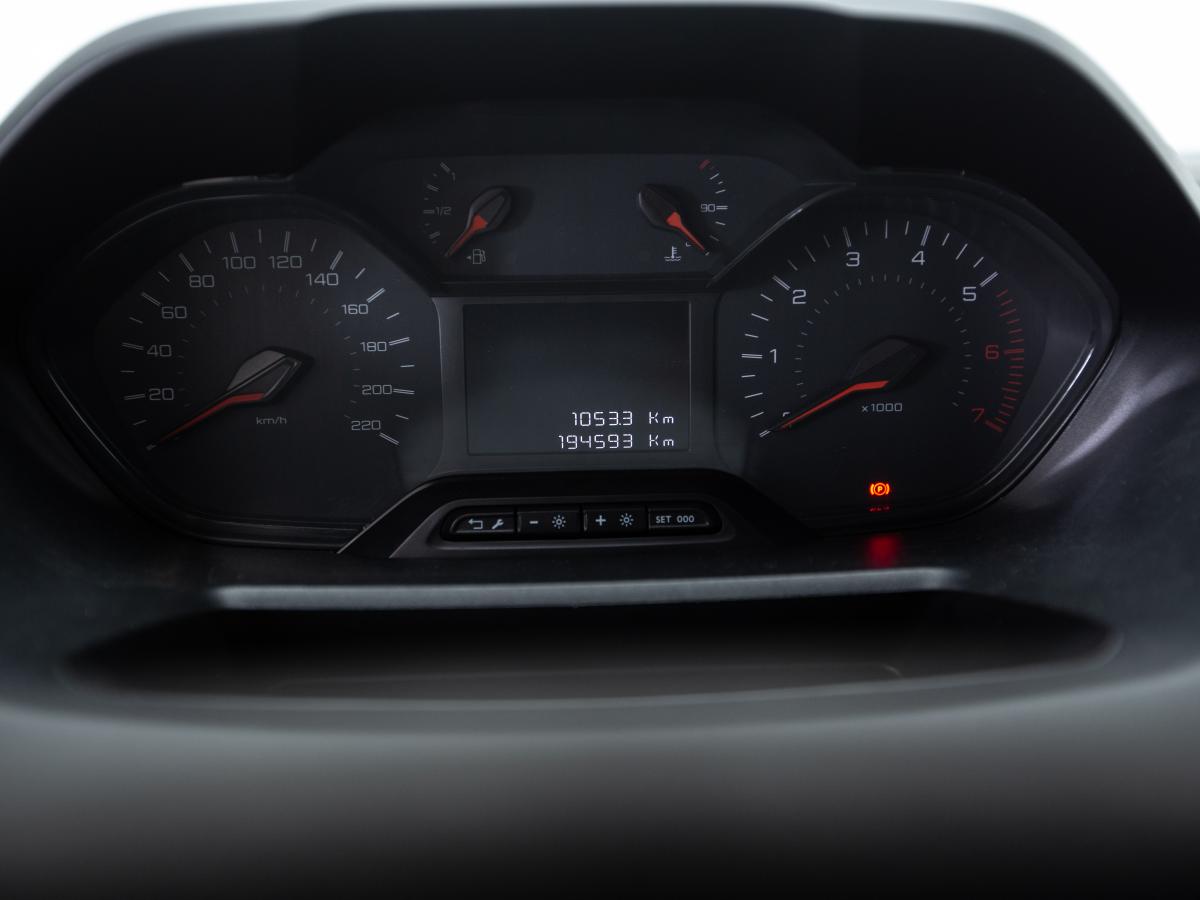 peugeot-partner-2021-diesel-1499cc