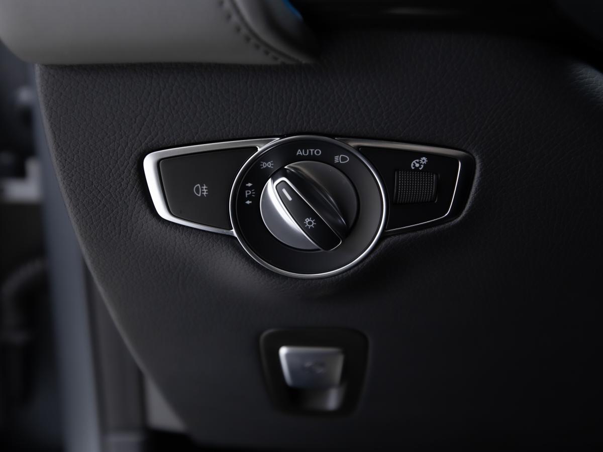 mercedes-benz-eqc-2022-eletrico-0cc