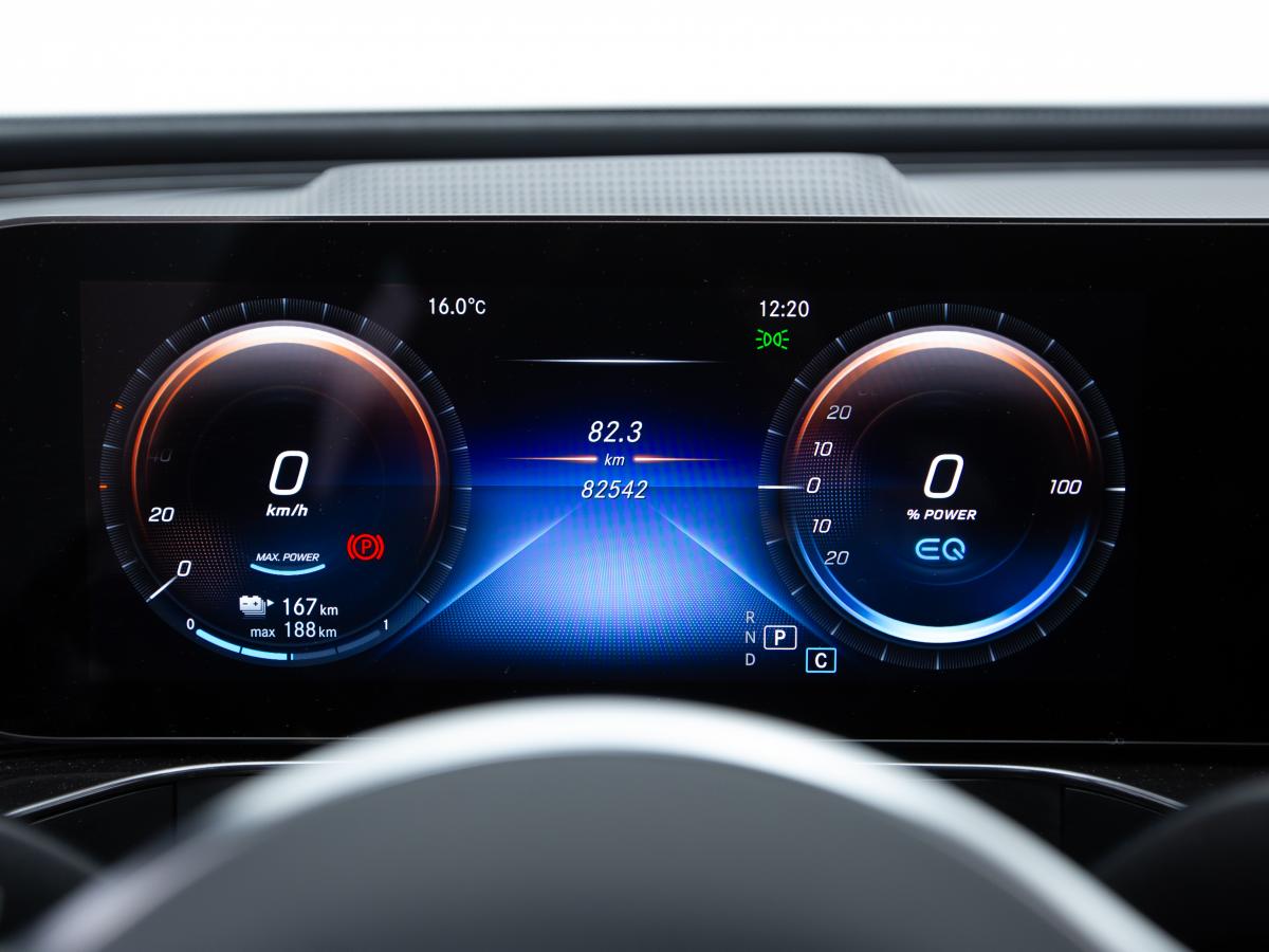 mercedes-benz-eqc-2022-eletrico-0cc