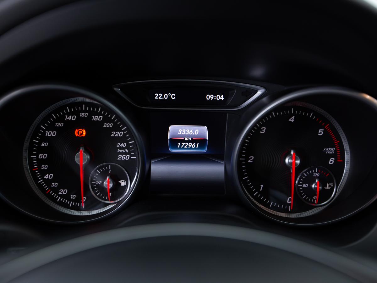 mercedes-benz-cla-2017-diesel-1461cc