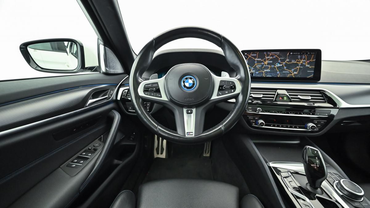 bmw-serie-5-2022-hibrido-a-gasolina-1998cc