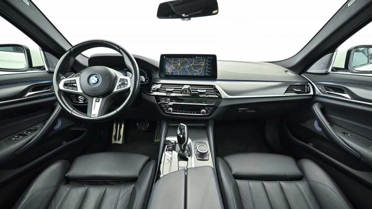 bmw-serie-5-2022-hibrido-a-gasolina-1998cc
