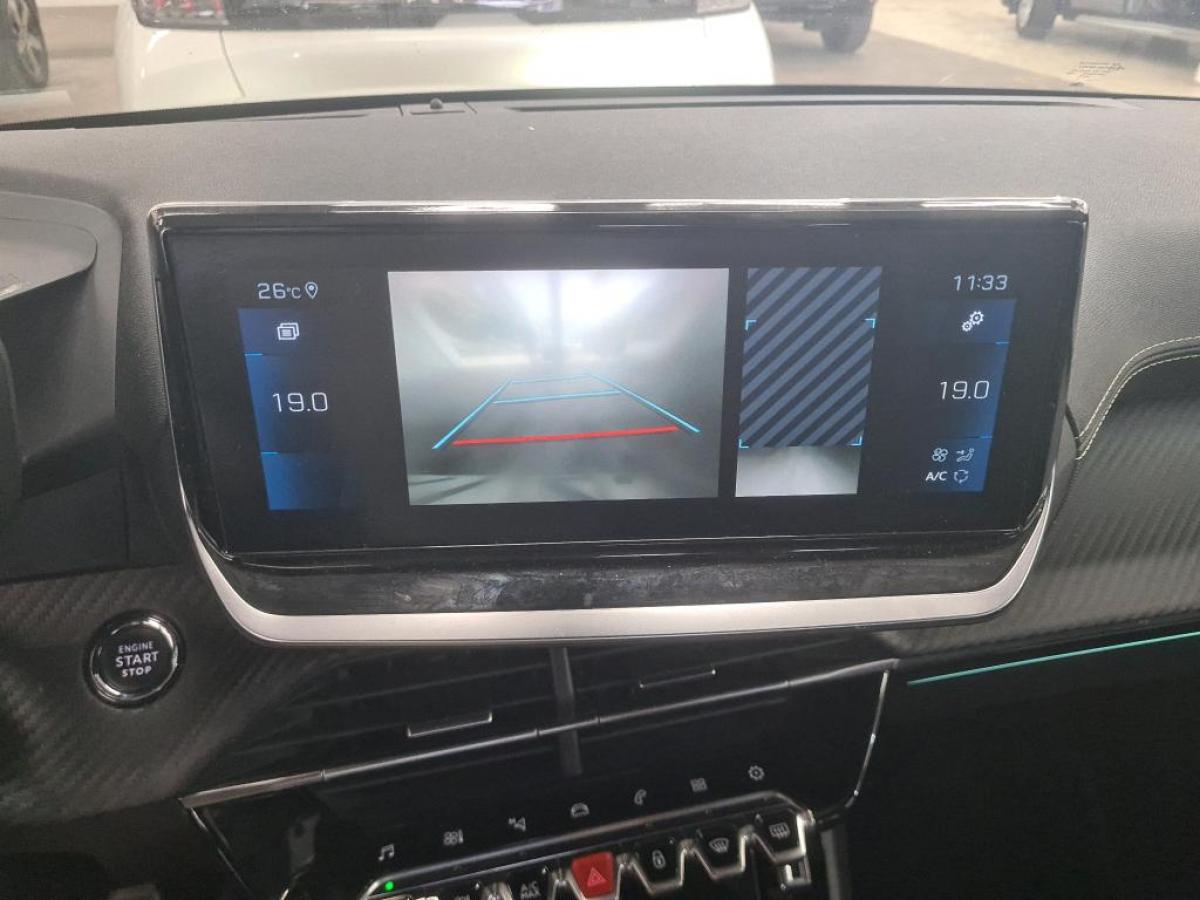 peugeot-208-2022-diesel-1499cc