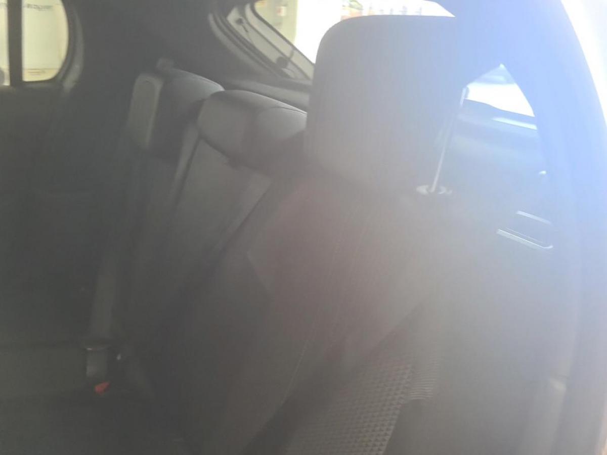peugeot-208-2022-diesel-1499cc