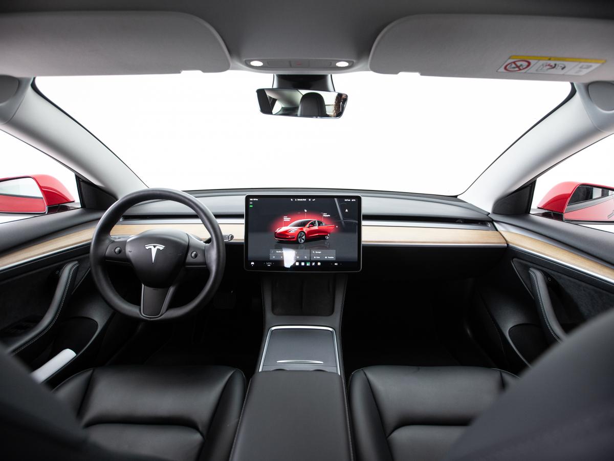 tesla-model-3-2023-eletrico-0cc