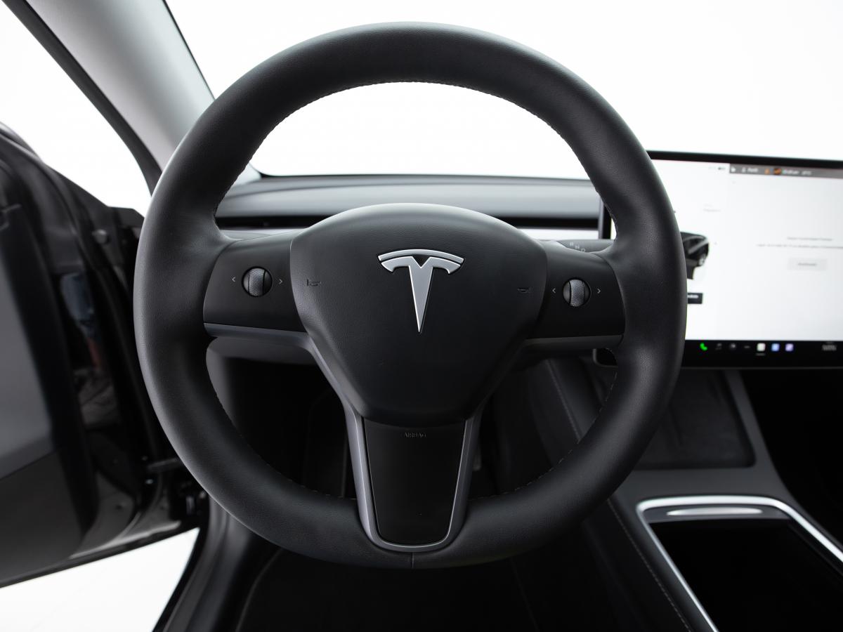 tesla-model-y-2023-eletrico-0cc