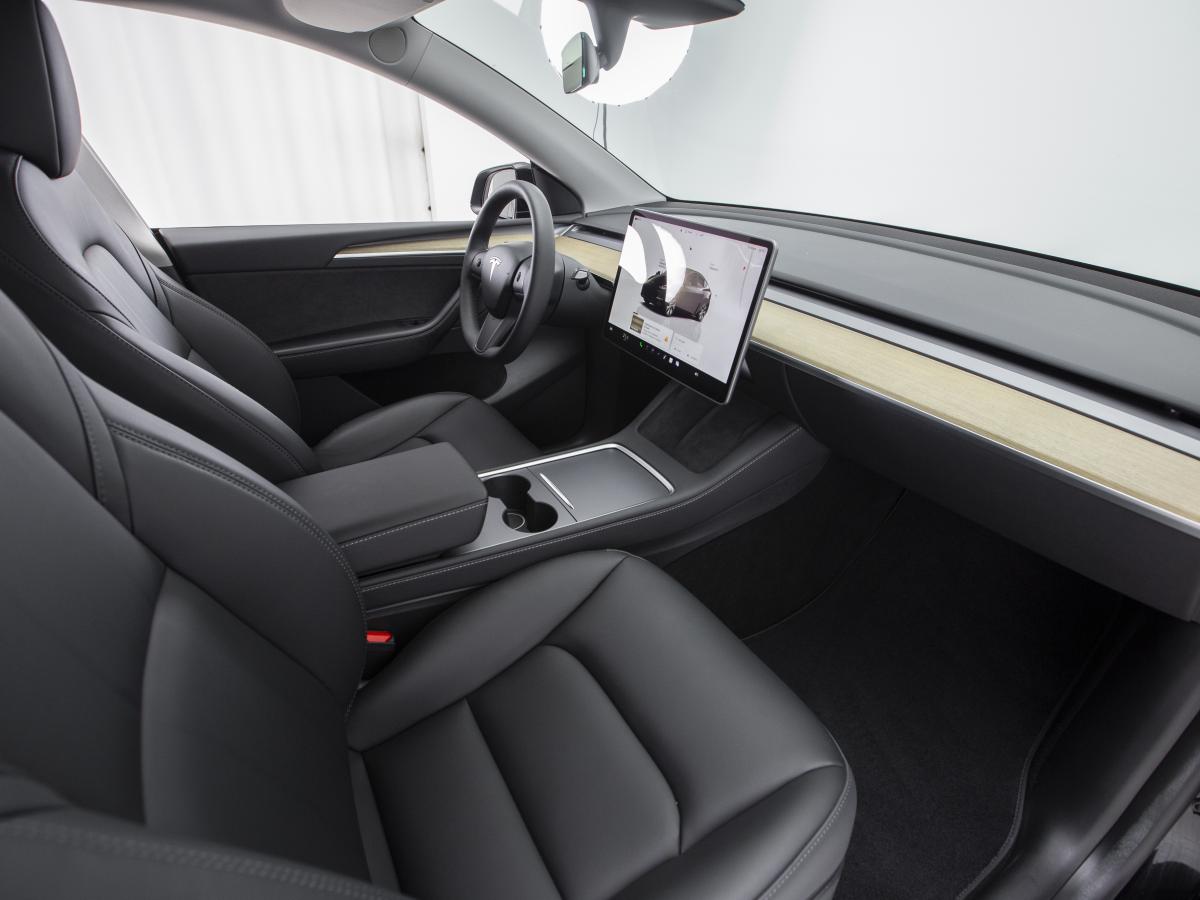 tesla-model-y-2023-eletrico-0cc